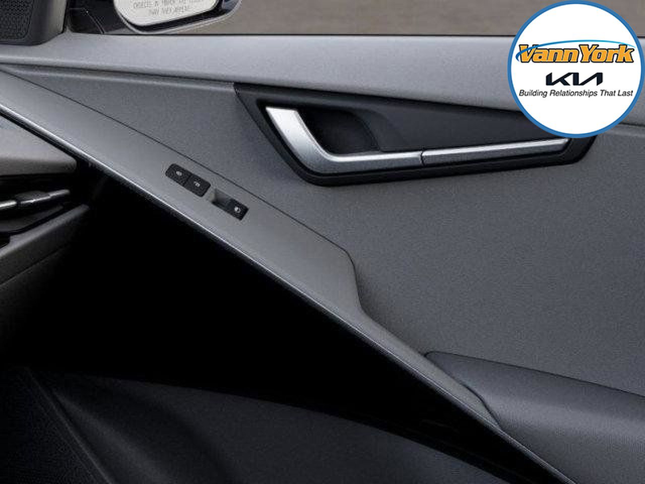 New 2025 Kia Niro EX Touring image 24