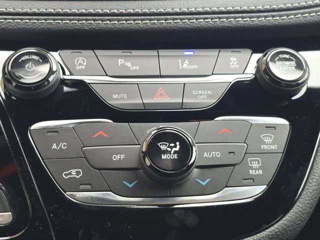 New 2026 Chrysler Pacifica Select image 21