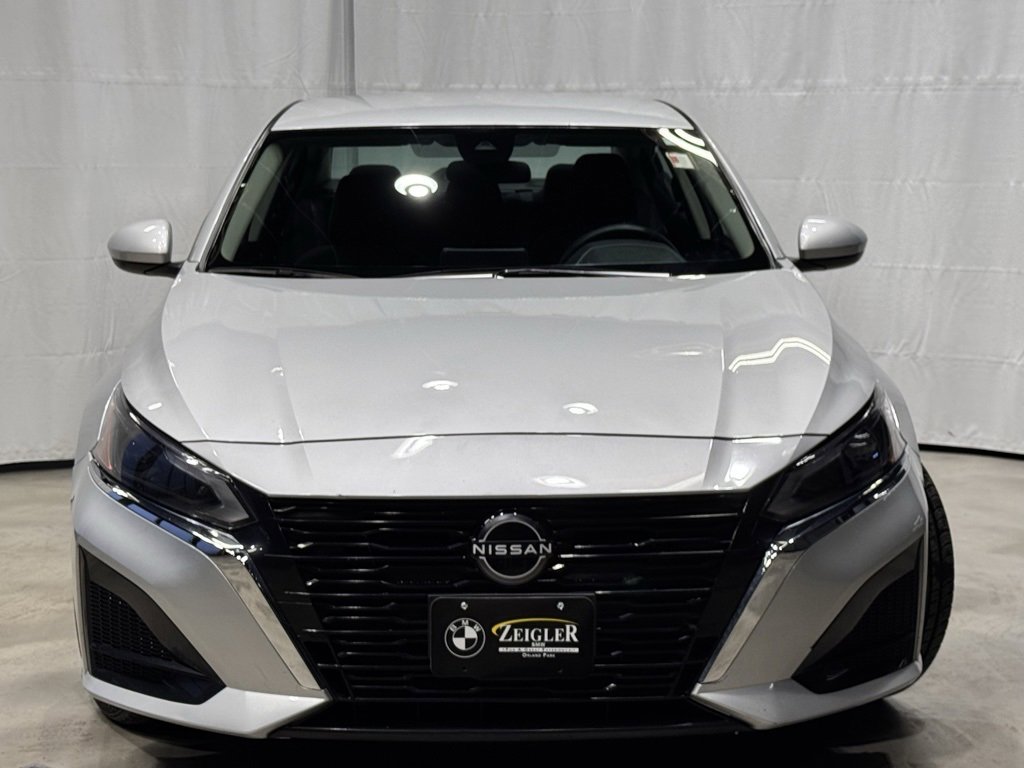 Certified 2023 Nissan Altima 2.5 SV image 2