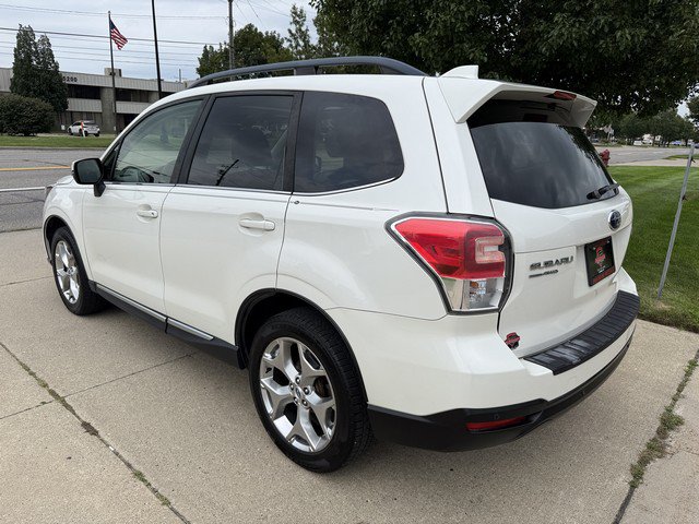 Used 2017 Subaru Forester 2.5i Touring AWD/4WD image 7