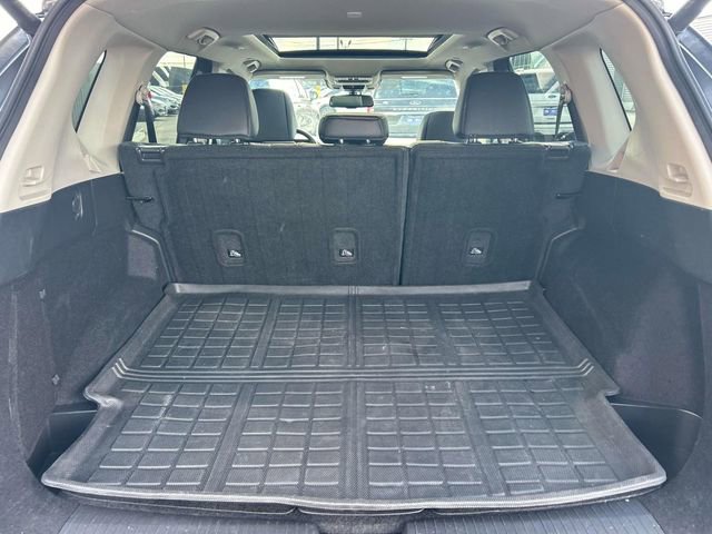 Used 2023 Nissan Rogue SL image 12