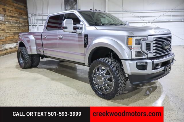 Used 2020 Ford F450 Platinum w/ FX4 Off-Road Package image 2