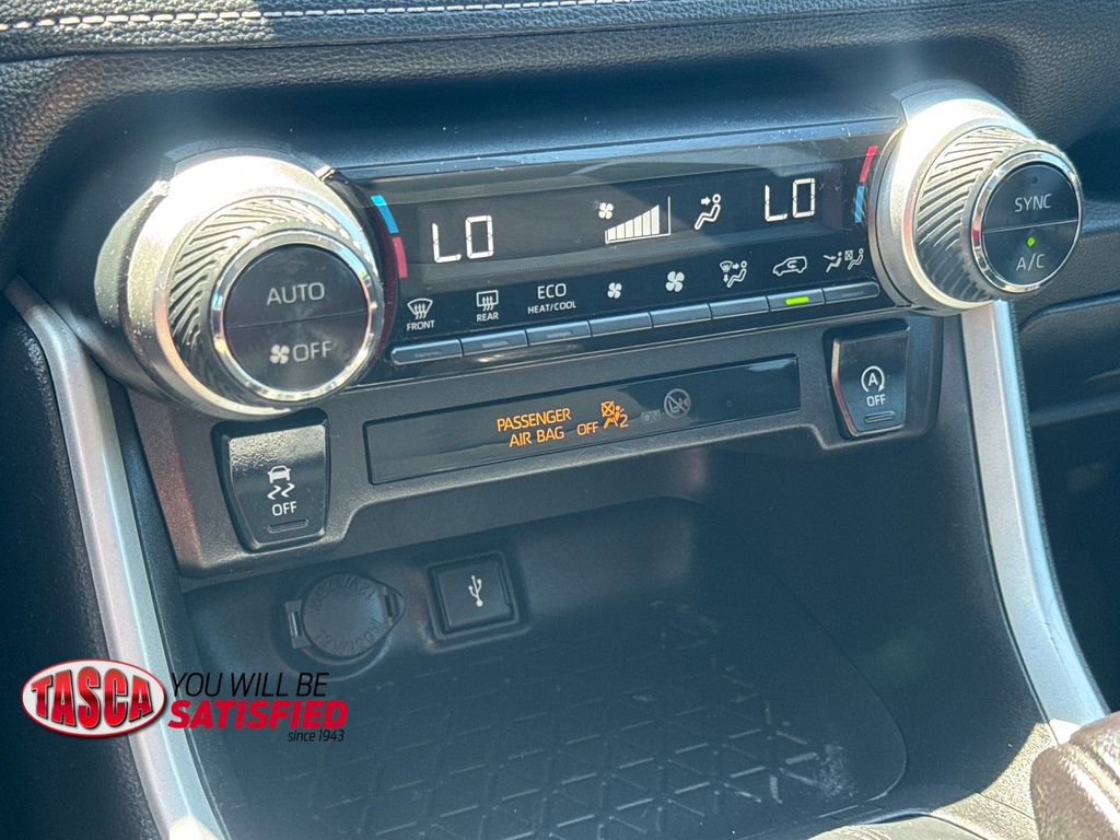 Used 2022 Toyota RAV4 XLE w/ Convenience Package AWD/4WD image 26