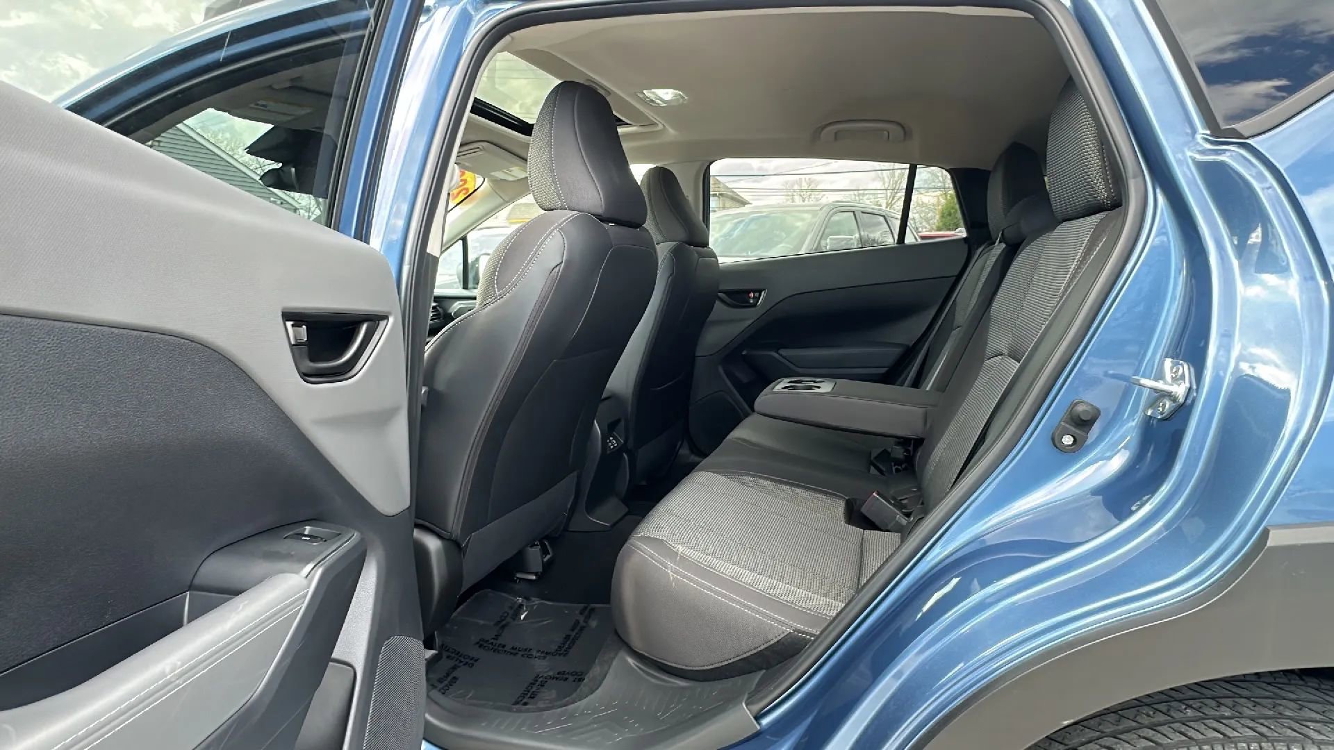 Used 2024 Subaru Crosstrek 2.0i Premium AWD/4WD image 16