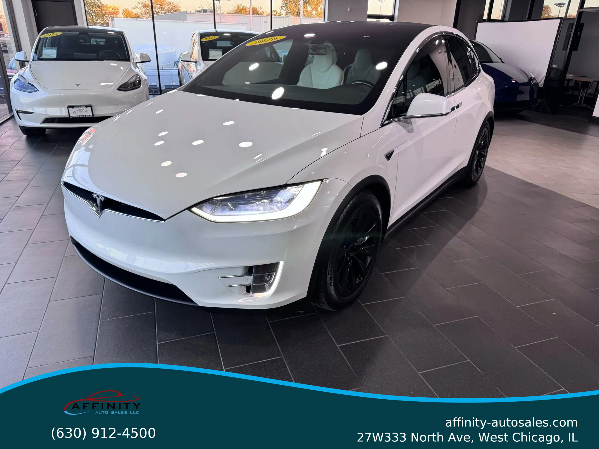 Used 2016 Tesla Model X 90D image 1