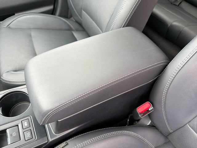 Used 2018 Subaru Outback 2.5i Limited AWD/4WD image 24
