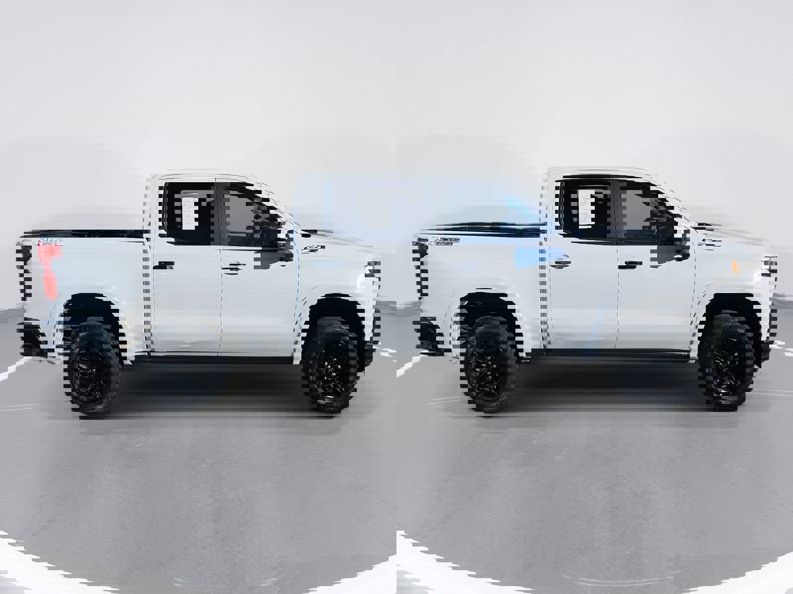 Used 2019 Chevrolet Silverado 1500 LT Trail Boss image 4