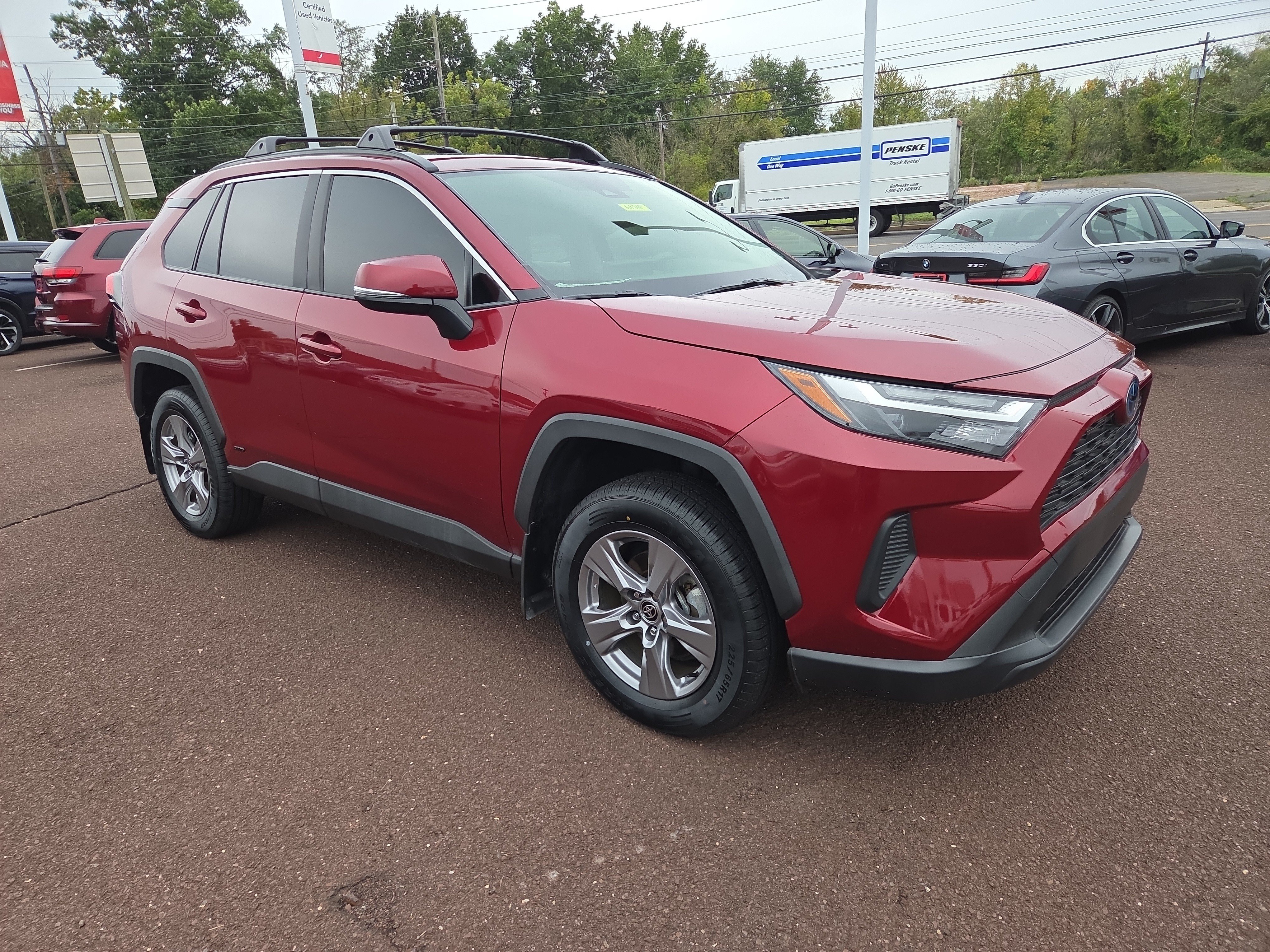 Certified 2023 Toyota RAV4 XLE w/ Convenience Package AWD/4WD image 1