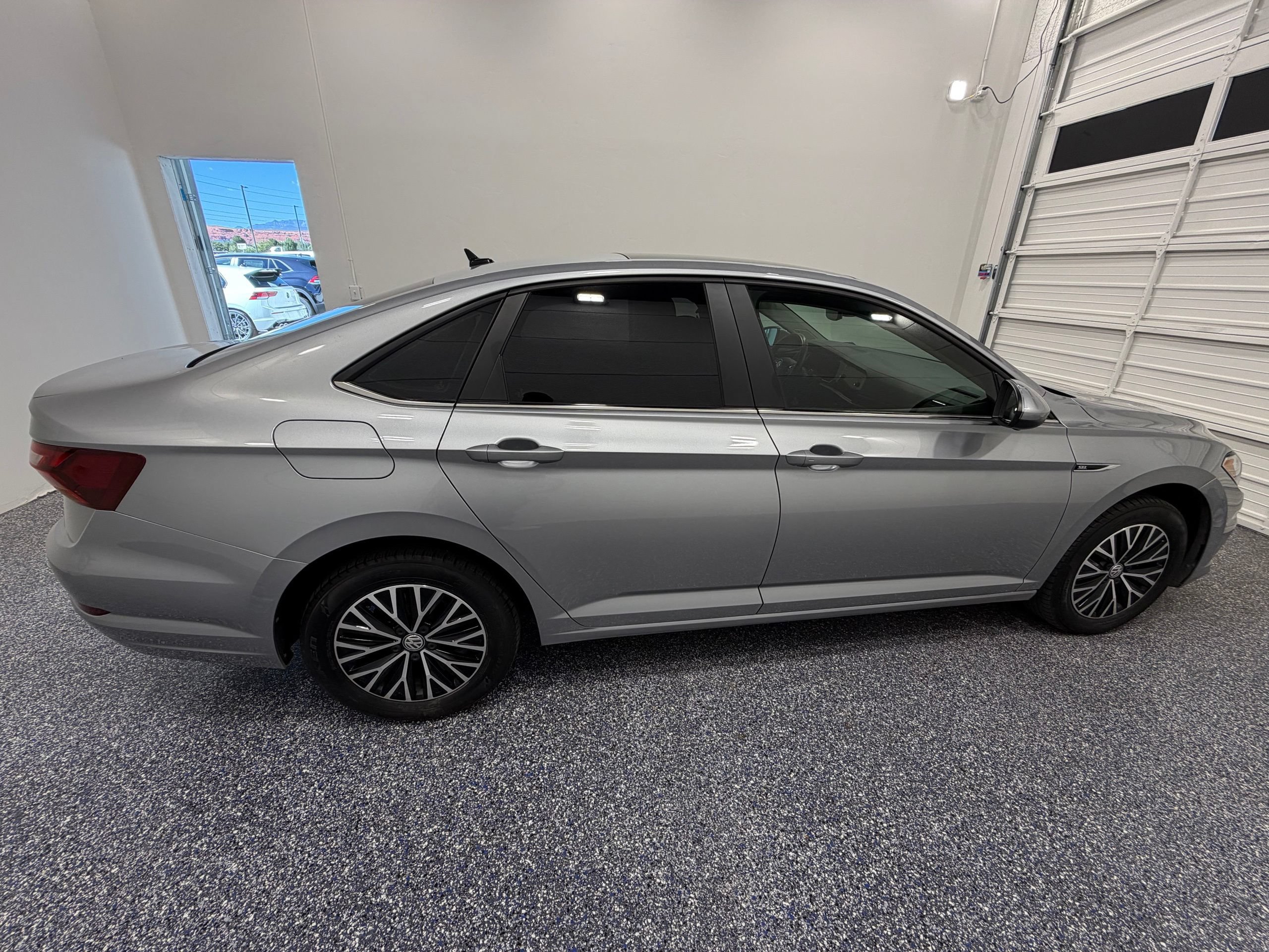 Used 2019 Volkswagen Jetta SEL FWD image 7