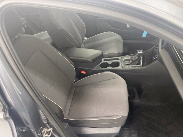 Used 2026 Volkswagen Jetta Sport FWD image 30