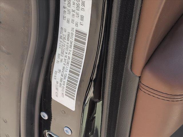 Used 2020 Jeep Grand Cherokee Summit AWD/4WD image 24