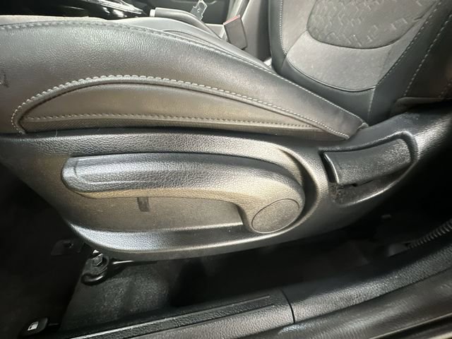 Certified 2025 Kia Seltos X-Line AWD/4WD image 15