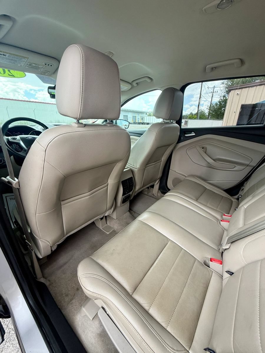 Used 2014 Ford Escape Titanium w/ Equipment Group 401A AWD/4WD image 19