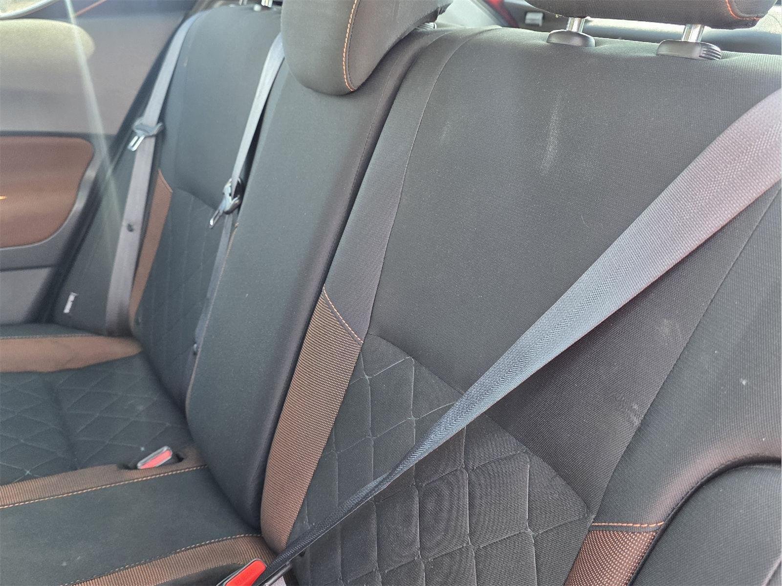 Used 2020 Nissan Kicks SR w/ Exterior Package FWD image 27