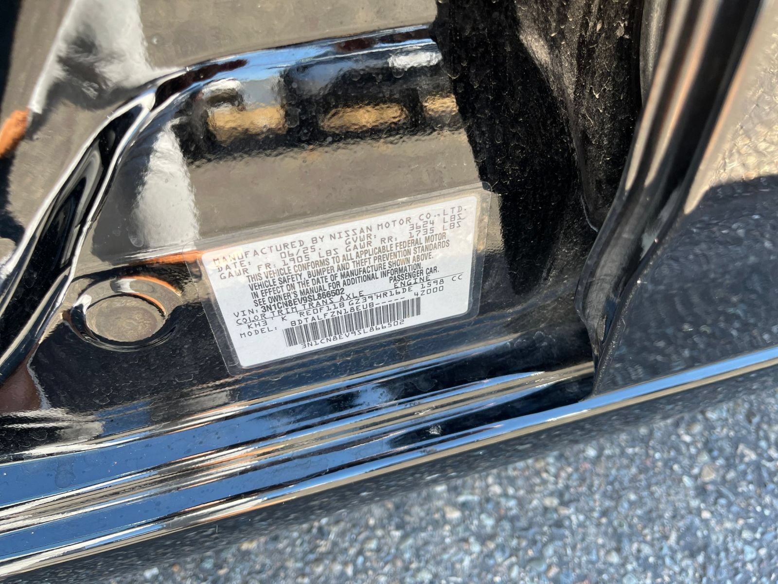 Used 2025 Nissan Versa SV FWD image 24