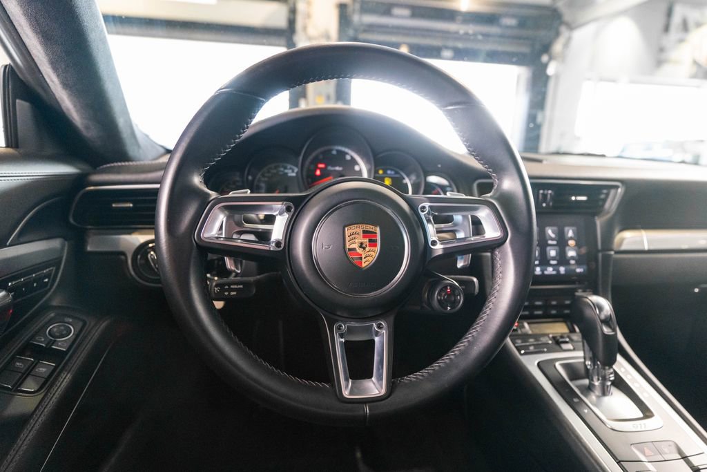 Certified 2018 Porsche 911 Turbo AWD/4WD image 35
