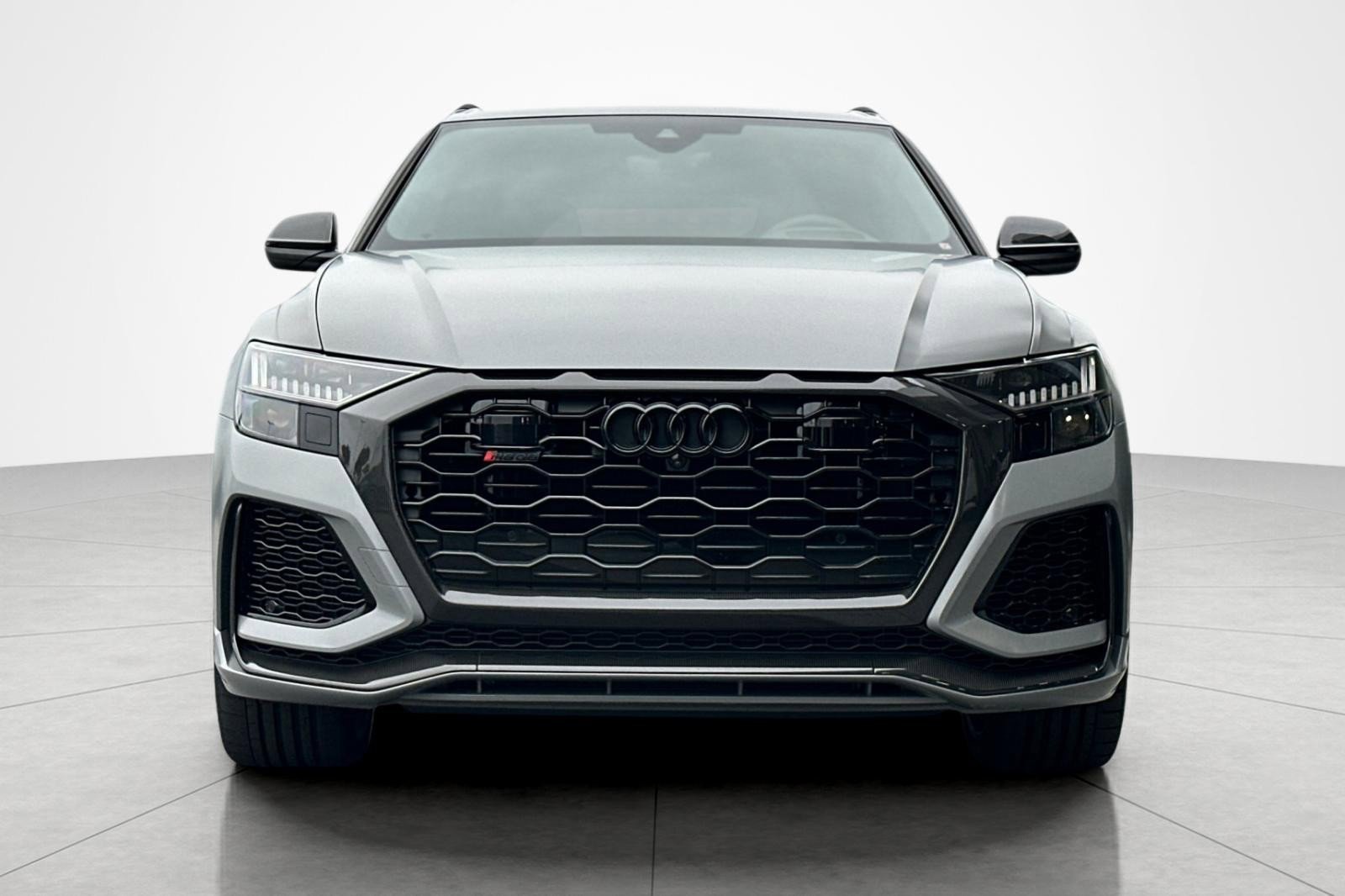 Used 2024 Audi RS Q8 AWD/4WD image 8