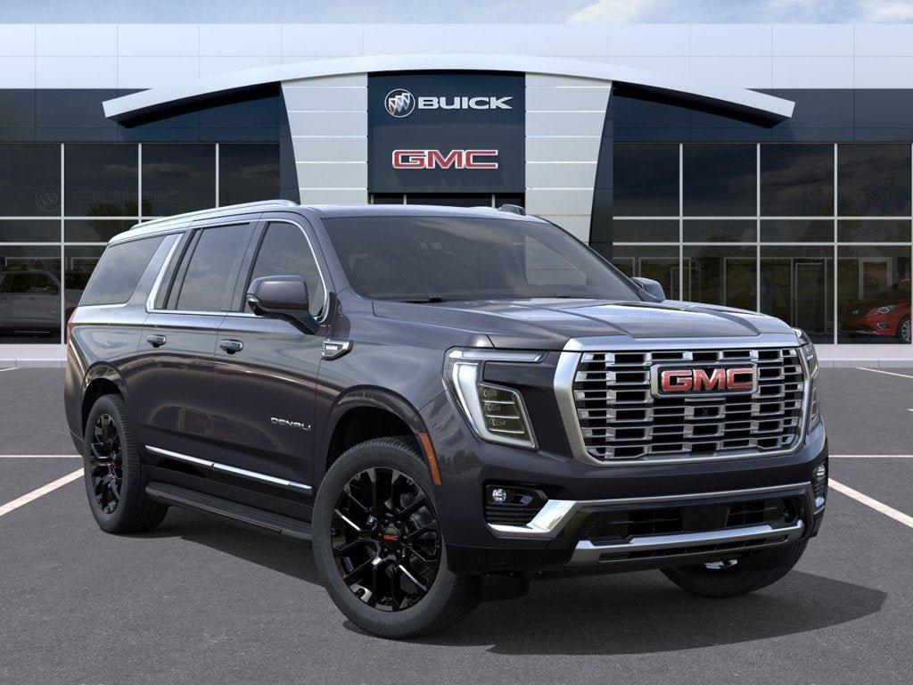 New 2026 GMC Yukon XL Denali w/ Advanced Technology Package AWD/4WD image 8