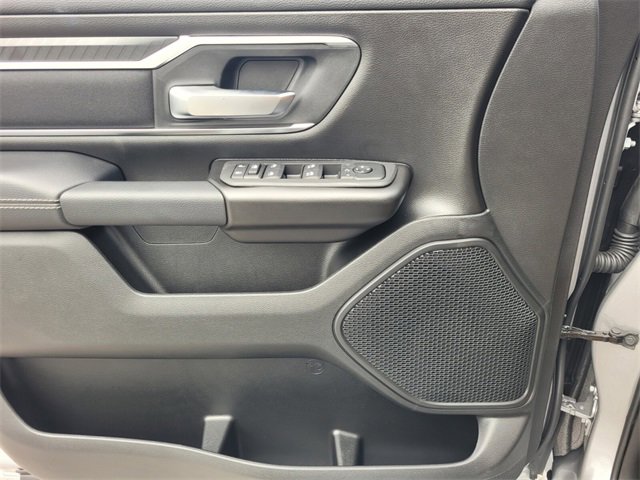 New 2026 RAM 1500 4x4 Crew Cab image 23