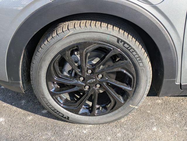 New 2027 Chevrolet Bolt RS w/ Technology Package image 31