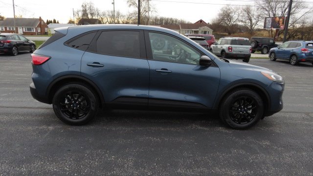 Certified 2020 Ford Escape SE Sport image 9