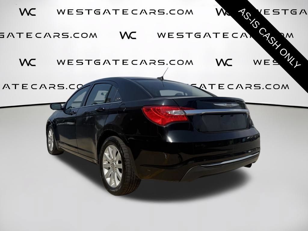 Used 2012 Chrysler 200 Touring FWD image 5