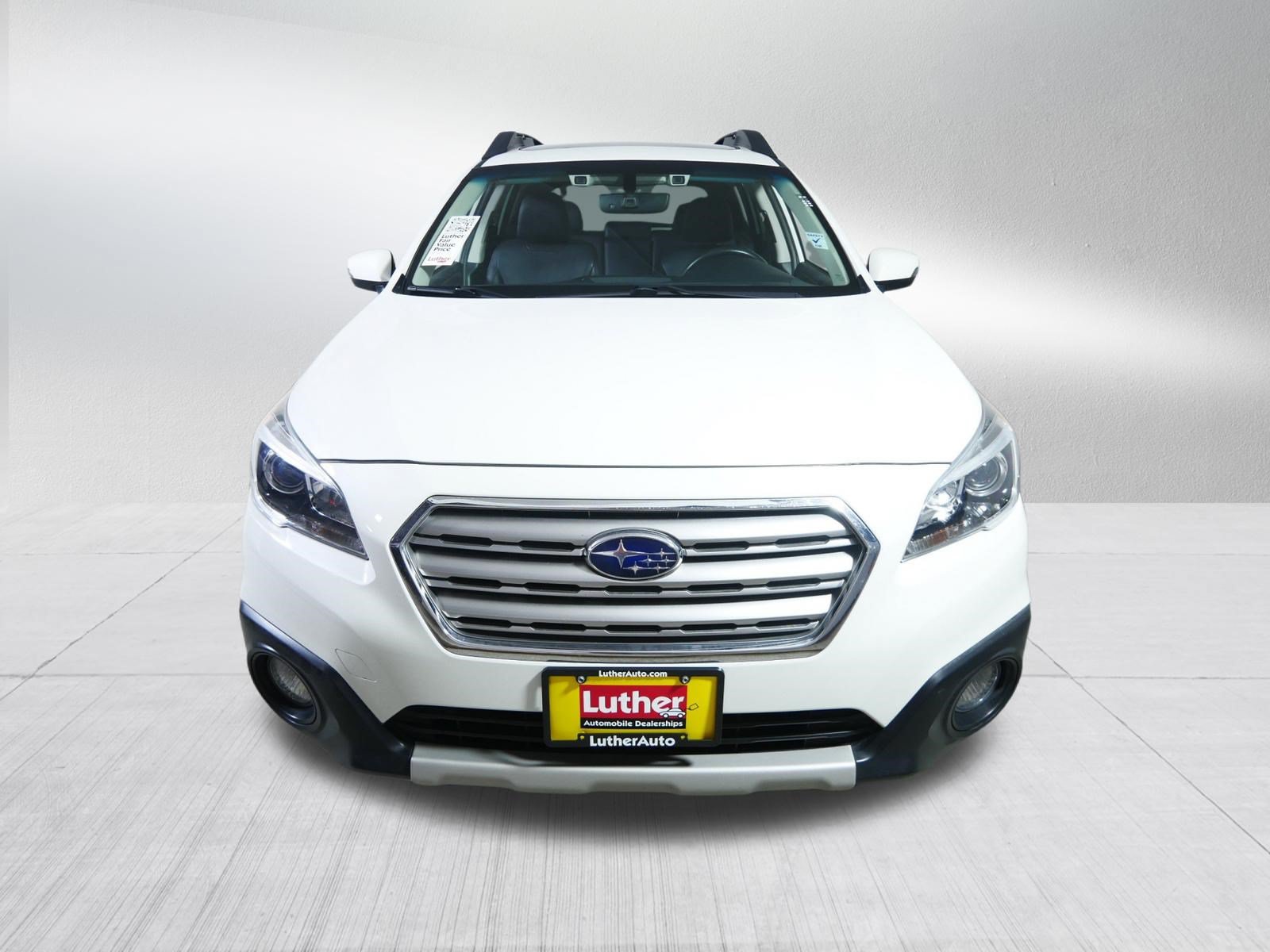 Used 2017 Subaru Outback 2.5i Limited AWD/4WD image 2