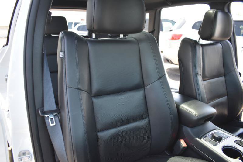 Used 2020 Jeep Grand Cherokee Limited w/ Luxury Group II AWD/4WD image 13