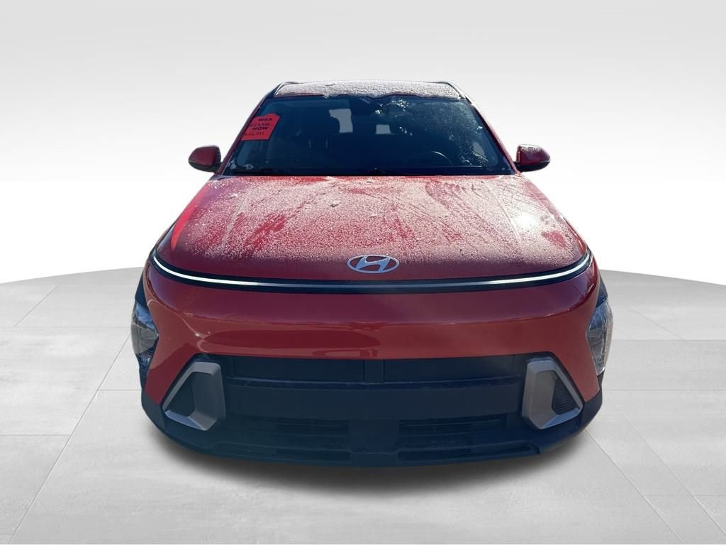 Used 2024 Hyundai Kona SEL image 3