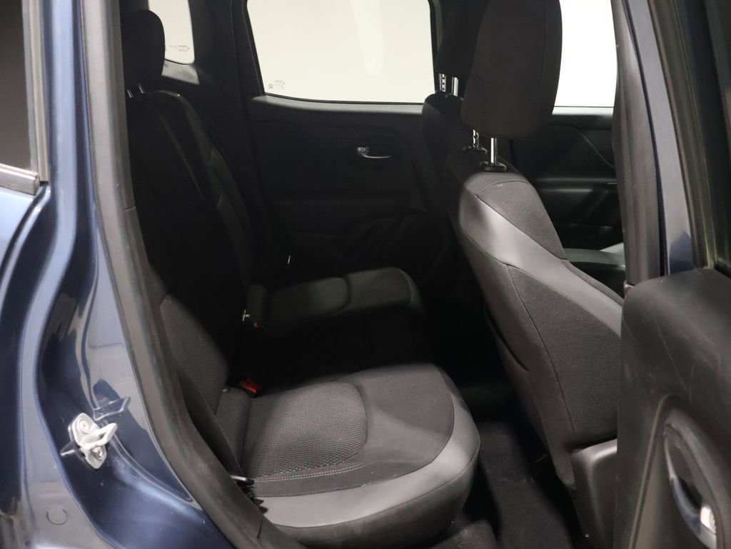 Used 2022 Jeep Renegade Altitude image 21