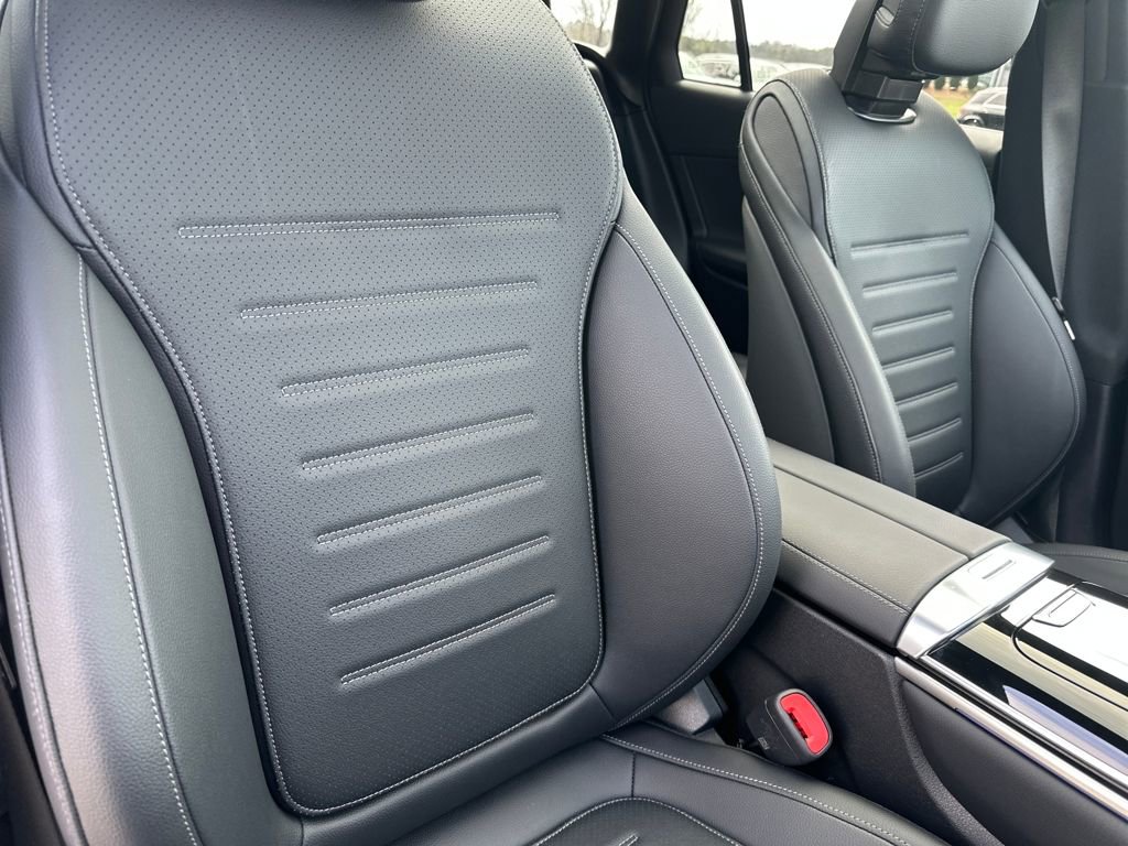 Certified 2025 Mercedes-Benz GLC 300 4MATIC image 35