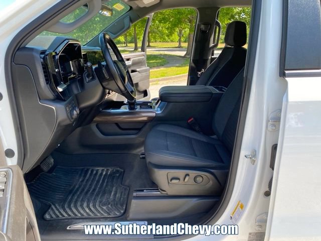 Used 2023 Chevrolet Silverado 1500 RST w/ Z71 Off-Road Package AWD/4WD image 18