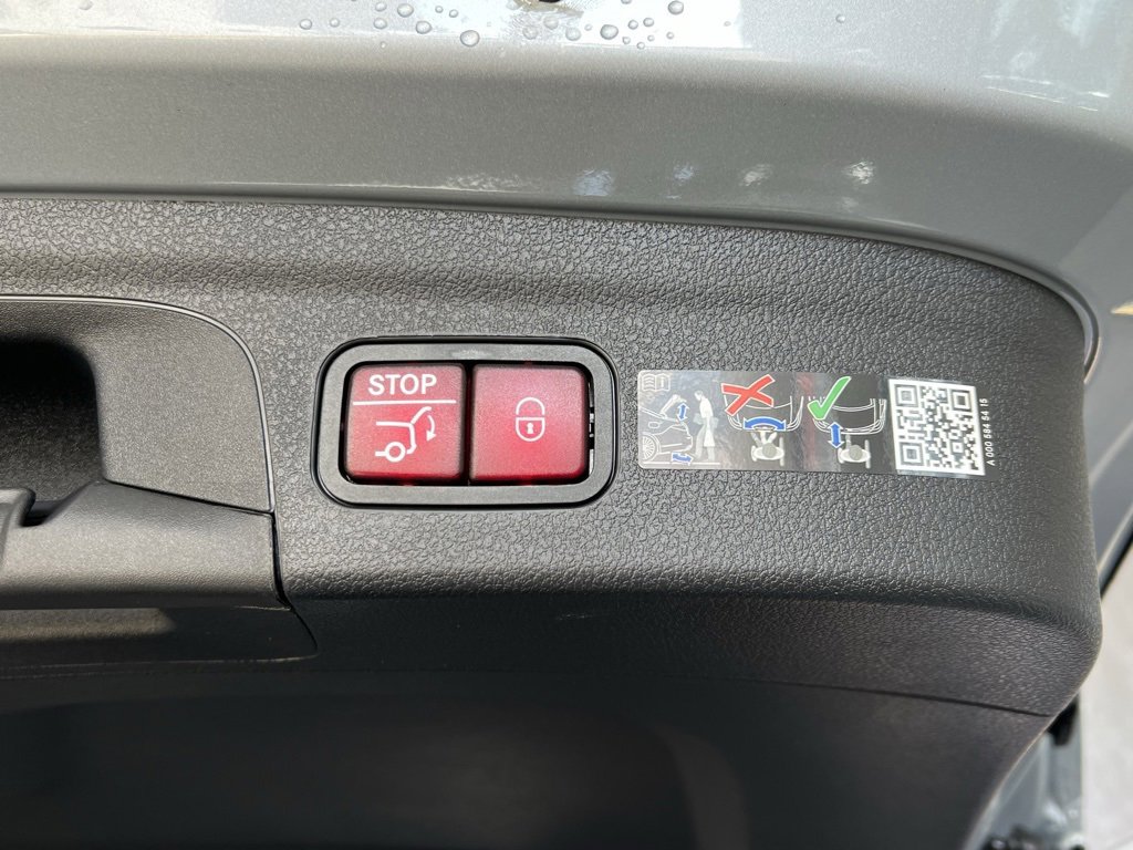 New 2025 Mercedes-Benz GLE 450e 4MATIC image 37