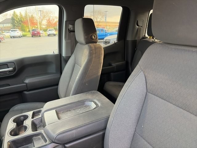 Used 2025 Chevrolet Silverado 1500 Custom w/ Rally Edition AWD/4WD image 10