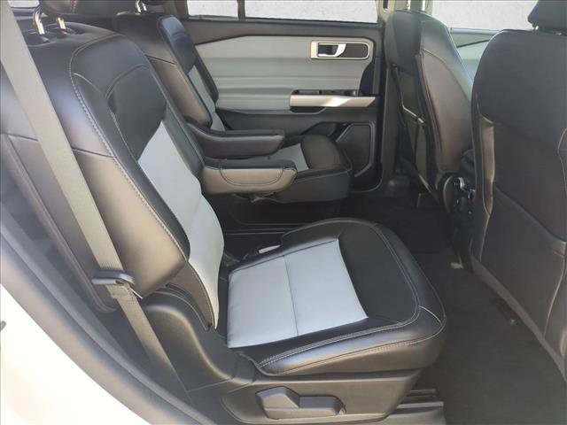 Used 2023 Ford Explorer XLT w/ Equipment Group 202A image 22