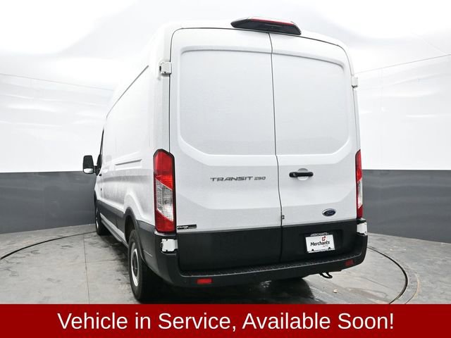 Used 2023 Ford Transit 250 Medium Roof image 5