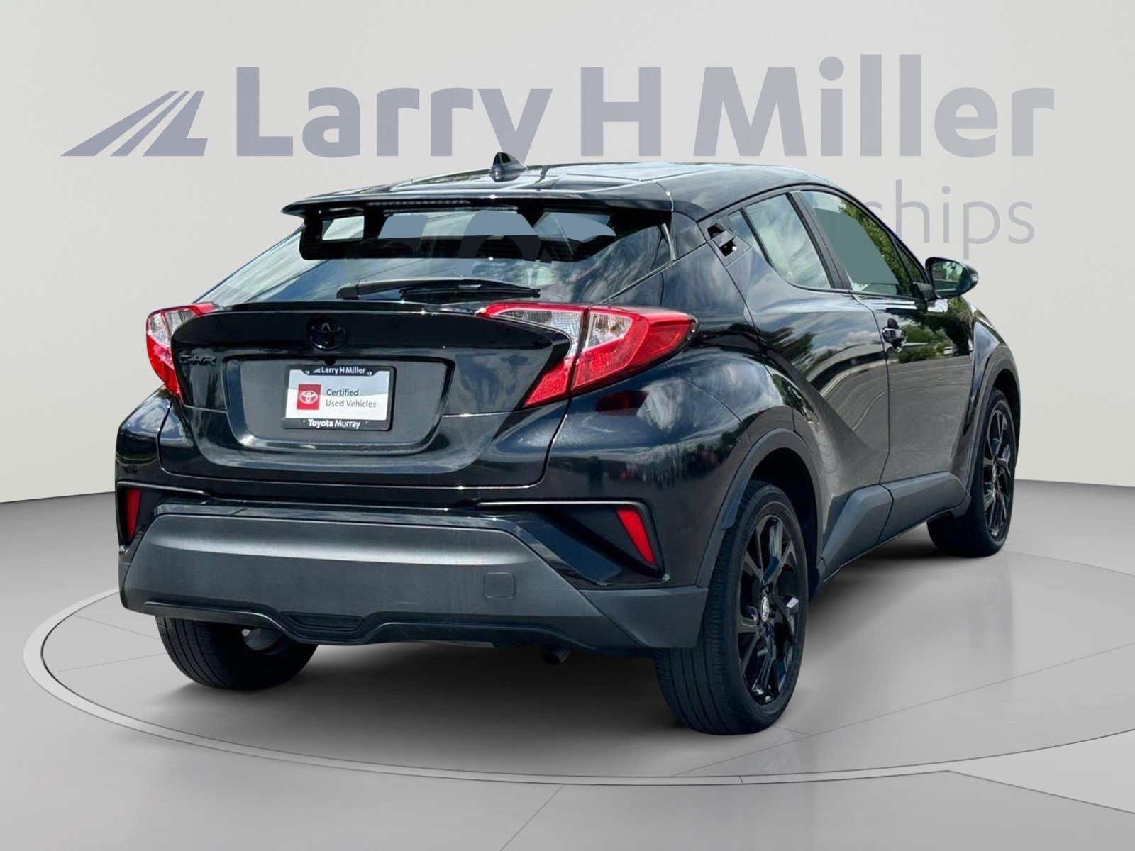 Used 2022 Toyota C-HR Nightshade FWD image 5