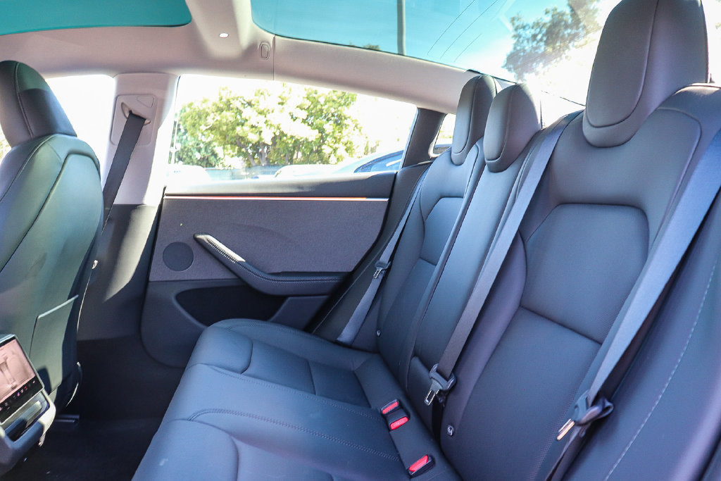 Used 2024 Tesla Model 3 Standard Range RWD image 17