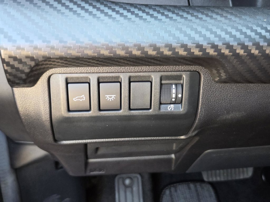 Certified 2025 Subaru Ascent Premium AWD/4WD image 22