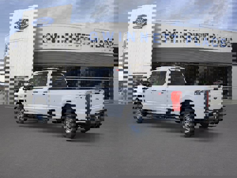 New 2026 Ford F250 4x4 Crew Cab Super Duty image 4