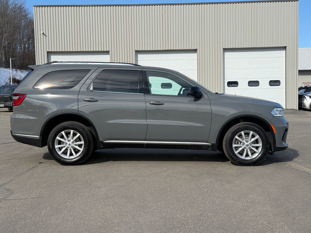 Used 2023 Dodge Durango SXT Launch Edition image 6