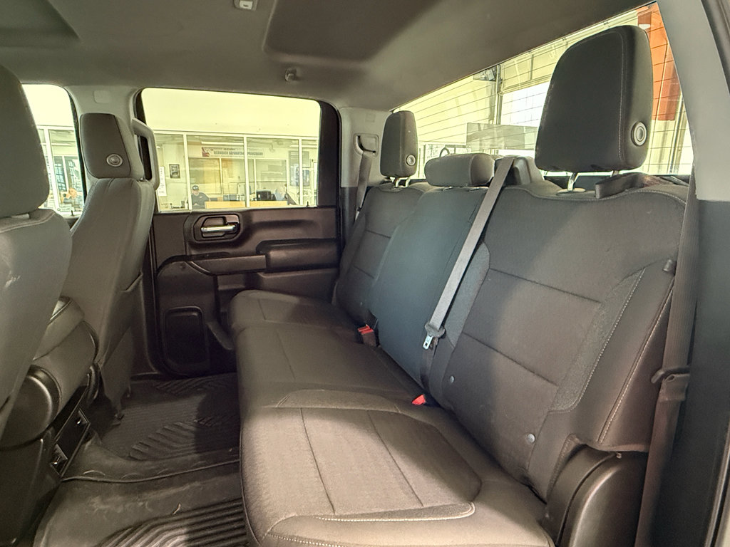 Used 2023 Chevrolet Silverado 2500 LT AWD/4WD image 14