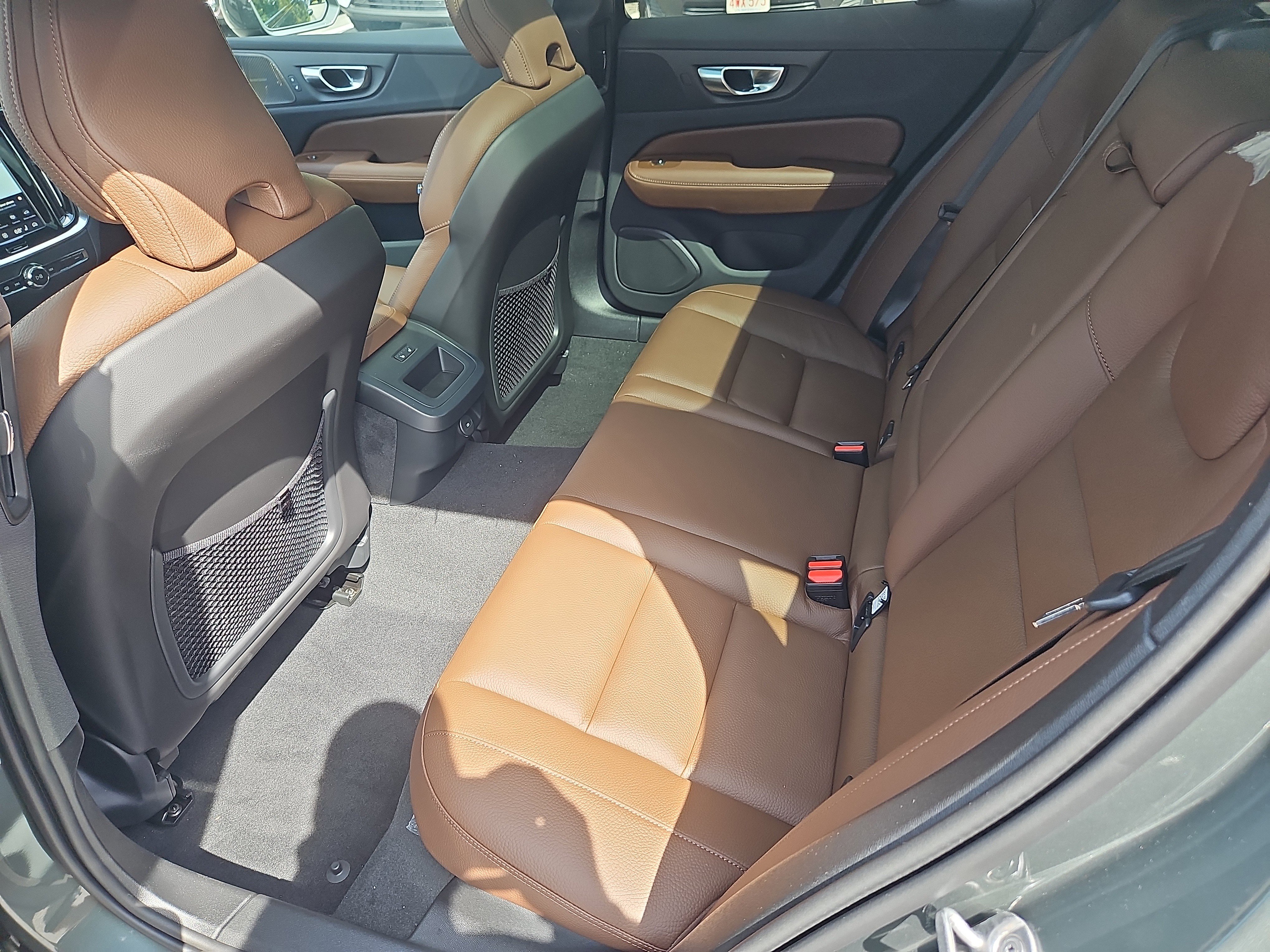 New 2026 Volvo V60 B5 Cross Country Plus w/ Protection Package Premier image 23