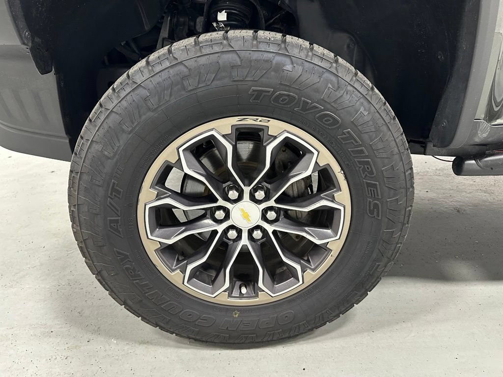 Used 2017 Chevrolet Colorado ZR2 w/ LPO, Premium Interior Package AWD/4WD image 64