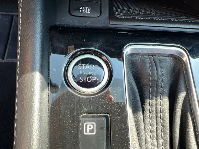 Used 2023 Nissan Kicks SV FWD image 21