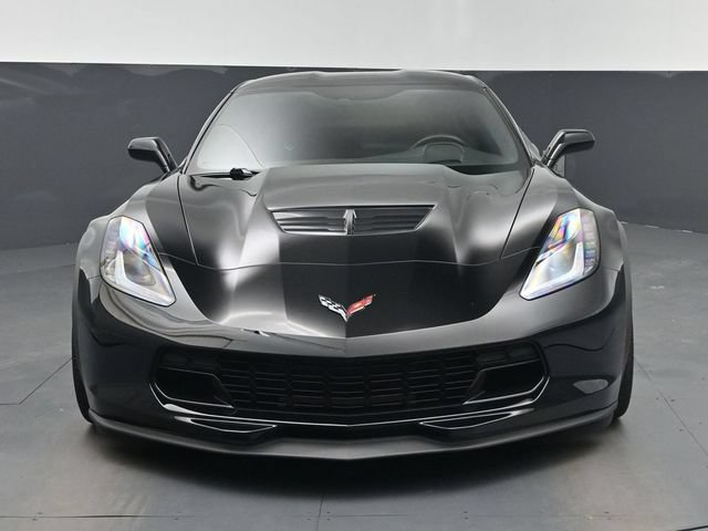 Used 2015 Chevrolet Corvette Z06 w/ 3LZ Preferred Equipment Group RWD image 6