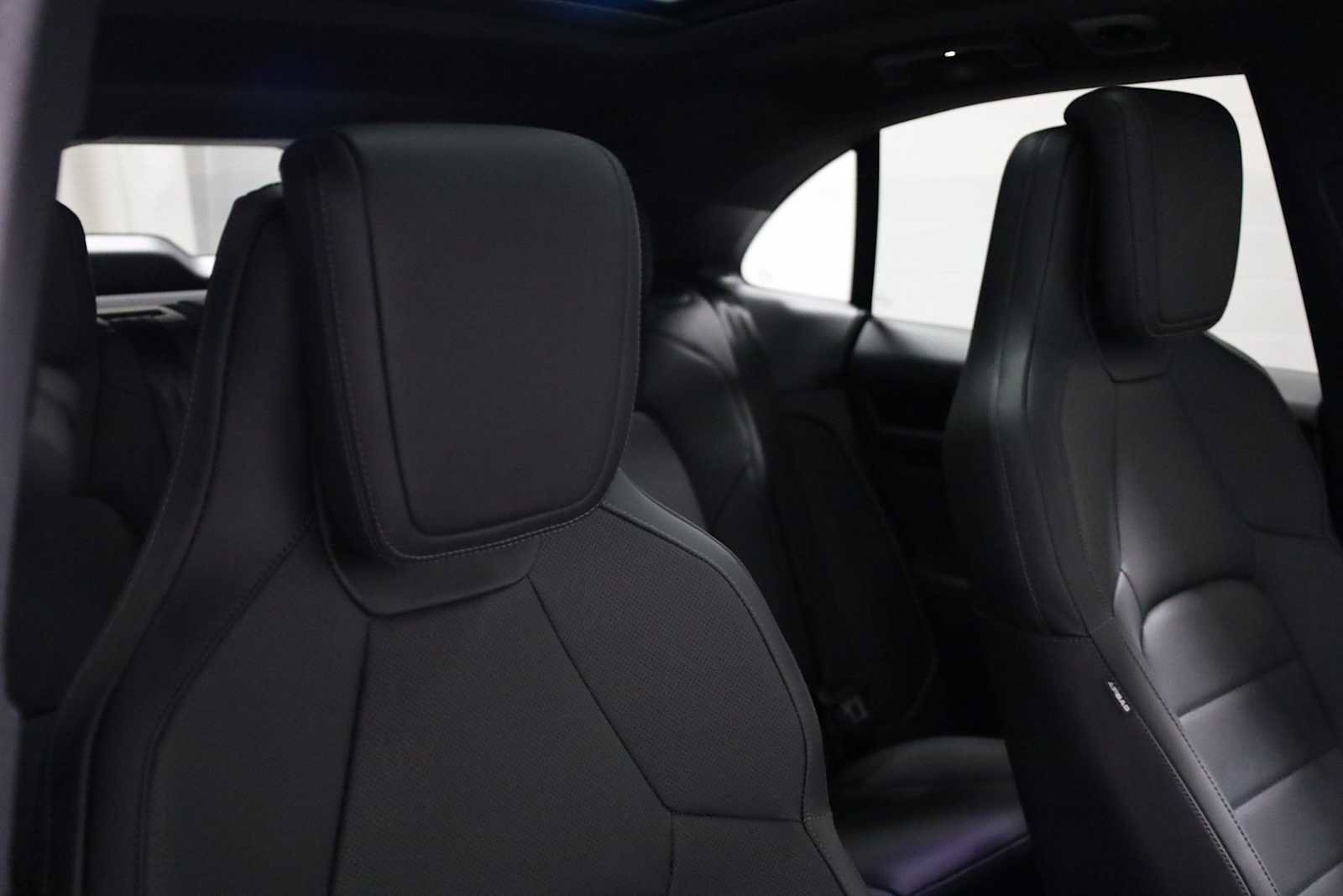 New 2026 Porsche Macan 4 Electric AWD/4WD image 21
