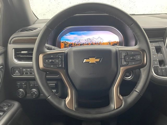 Certified 2024 Chevrolet Suburban High Country image 11