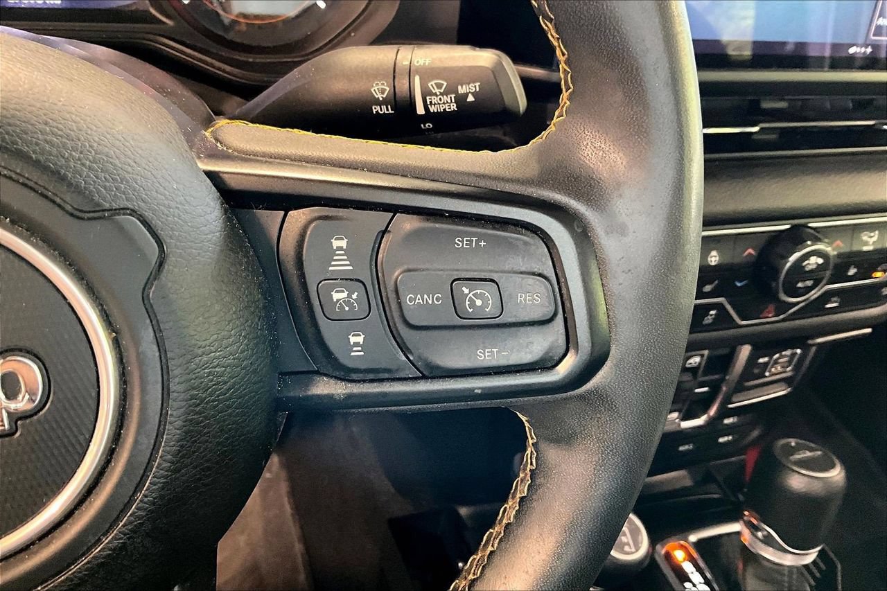 Certified 2024 Jeep Gladiator Sport AWD/4WD image 28