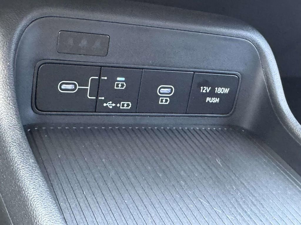 Certified 2026 Hyundai Kona SE AWD/4WD image 26